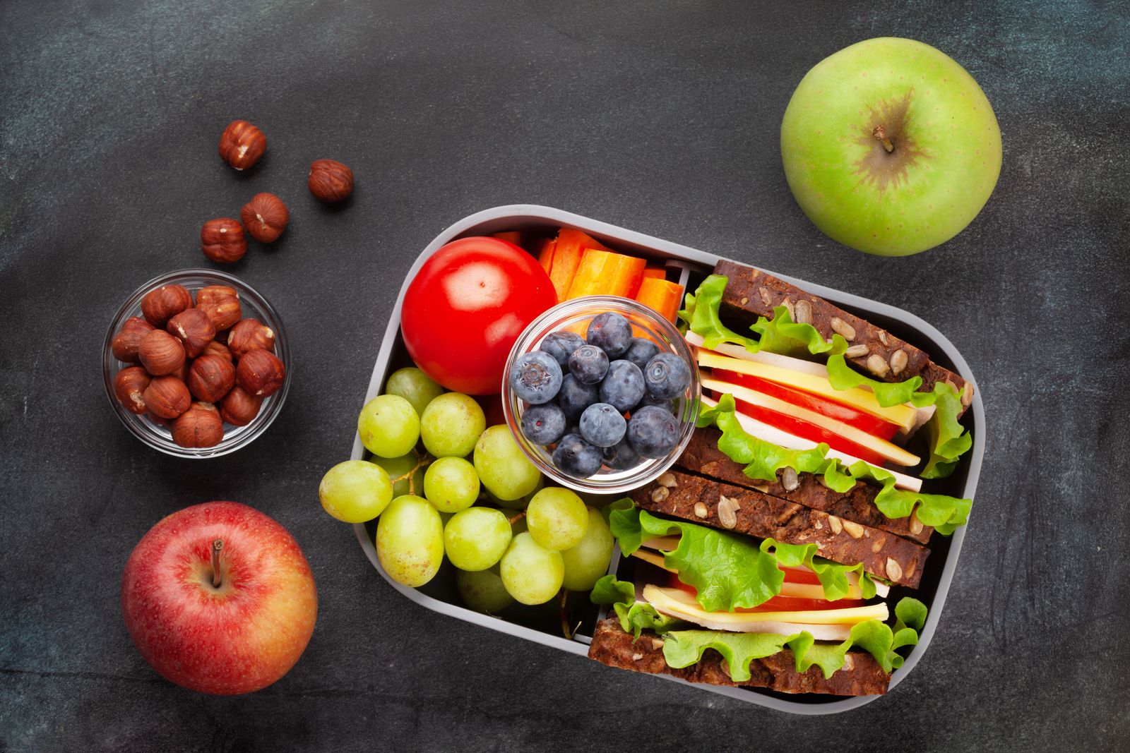 The Top 5 Tooth-Friendly Snacks for Your Kid's School Lunchbox